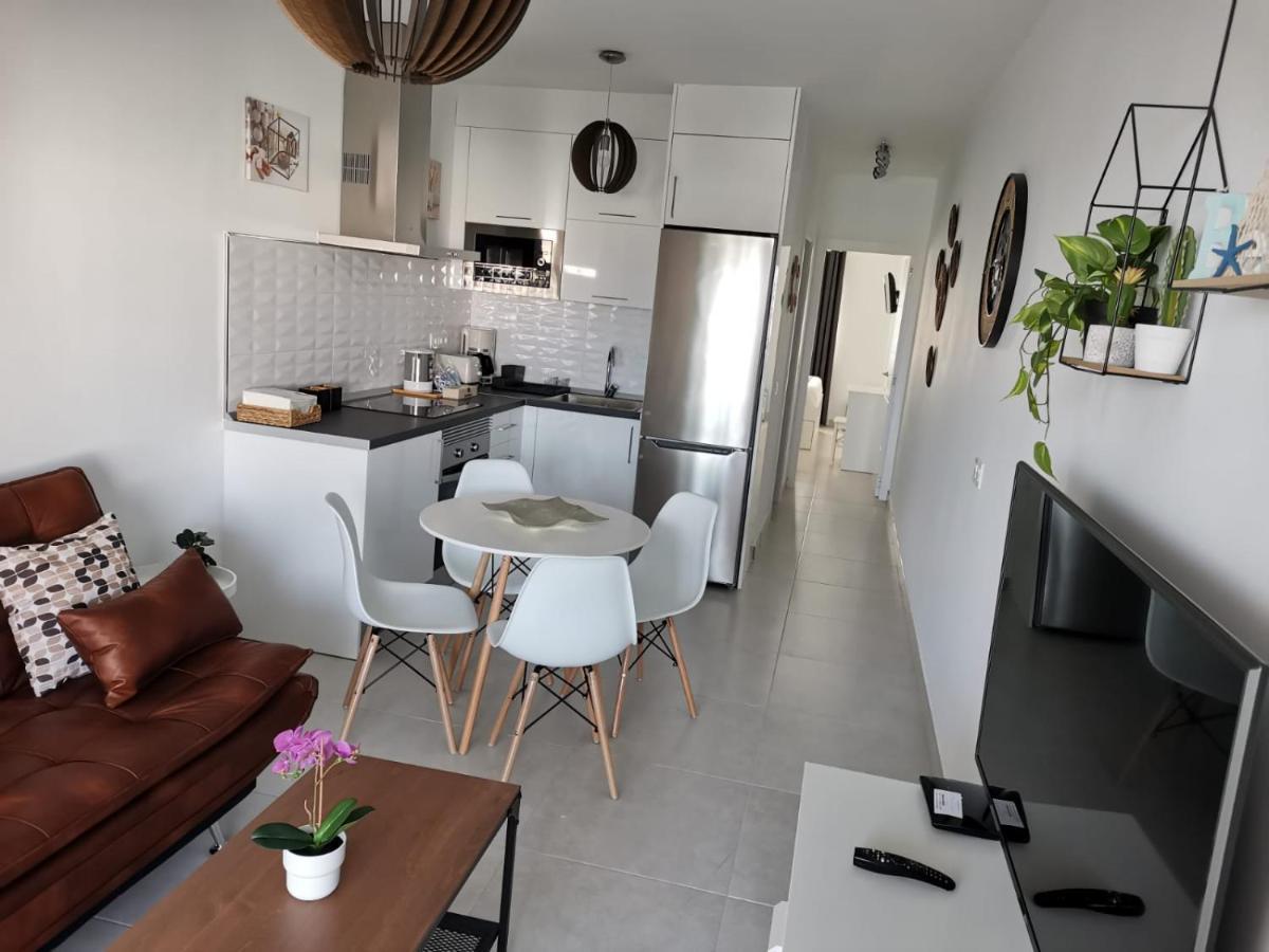 White Suite Deluxe Коста-Тегисе Экстерьер фото